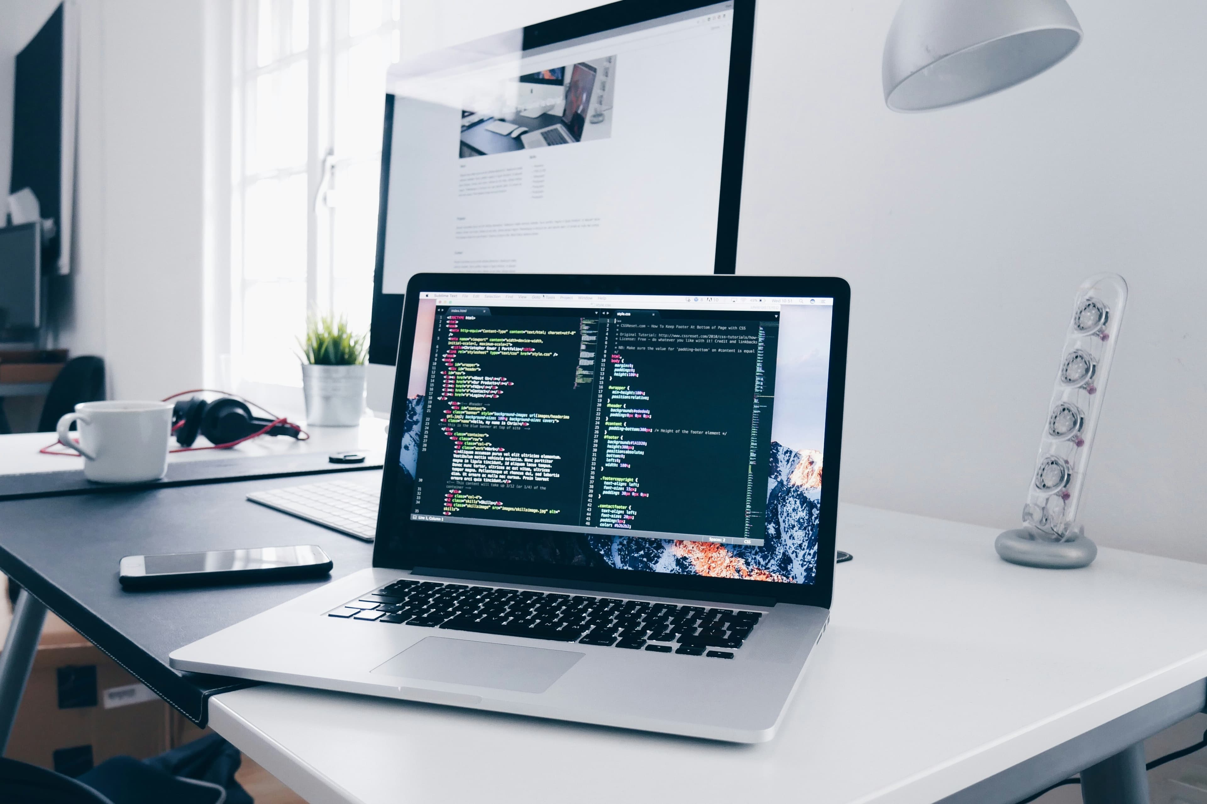 7 AI-Powered Side Hustles That Can Actually Make You Money in 2025 (Starting with $0–$100)